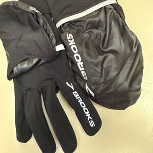 Brooks Convertible Running Gloves – Women’s L | Black with Over-Mitt Cover